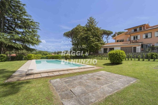 casa indipendente in vendita a Grottaferrata