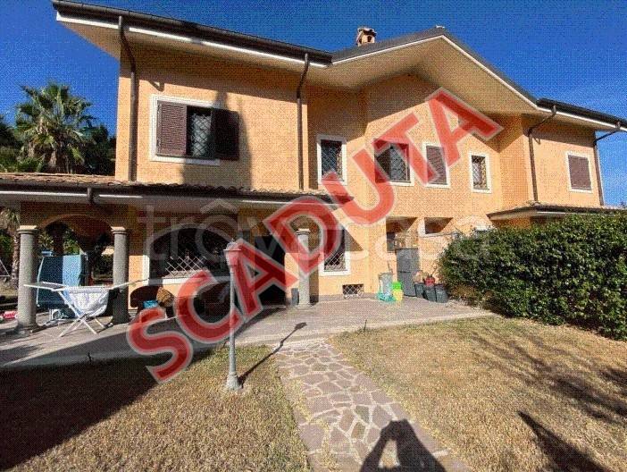 casa indipendente in vendita a Grottaferrata