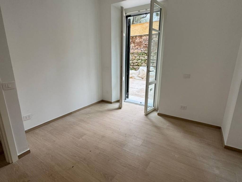 appartamento in vendita a Grottaferrata