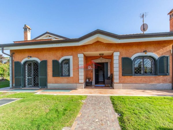 casa indipendente in vendita a Grottaferrata