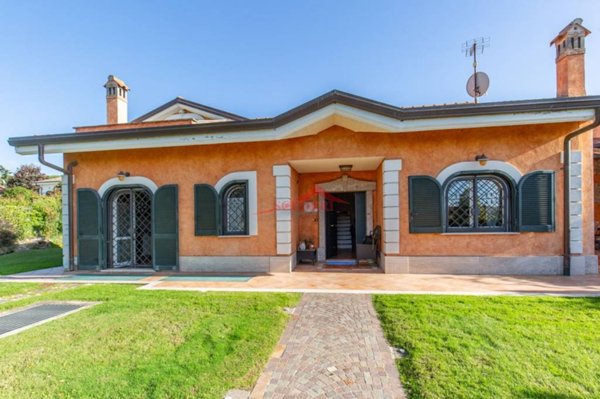 casa indipendente in vendita a Grottaferrata