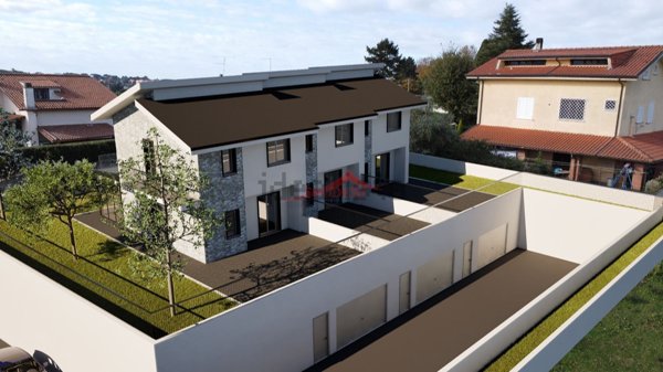 casa indipendente in vendita a Grottaferrata