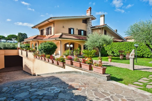 casa indipendente in vendita a Grottaferrata