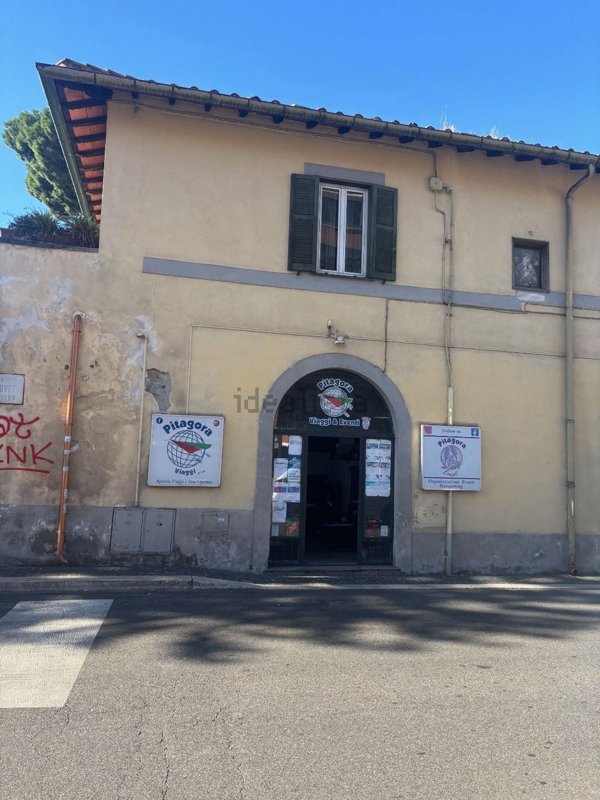 locale commerciale in vendita a Grottaferrata