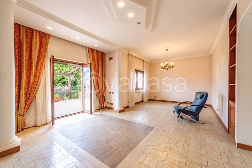 casa indipendente in vendita a Grottaferrata