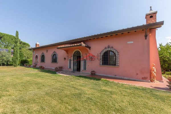 casa indipendente in vendita a Grottaferrata
