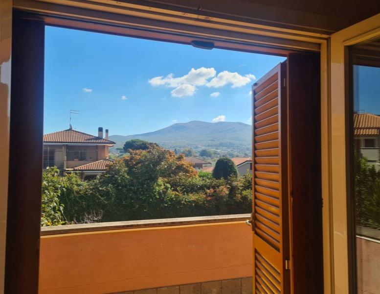 casa indipendente in vendita a Grottaferrata