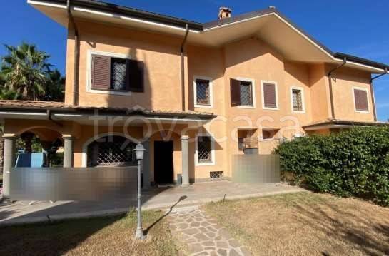 casa indipendente in vendita a Grottaferrata