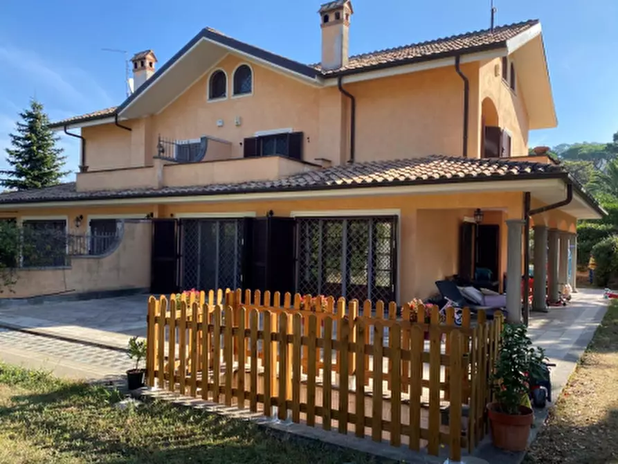 casa indipendente in vendita a Grottaferrata