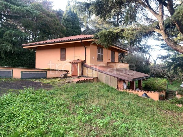 casa indipendente in vendita a Grottaferrata