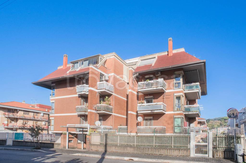 appartamento in vendita a Grottaferrata