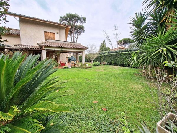 casa indipendente in vendita a Grottaferrata