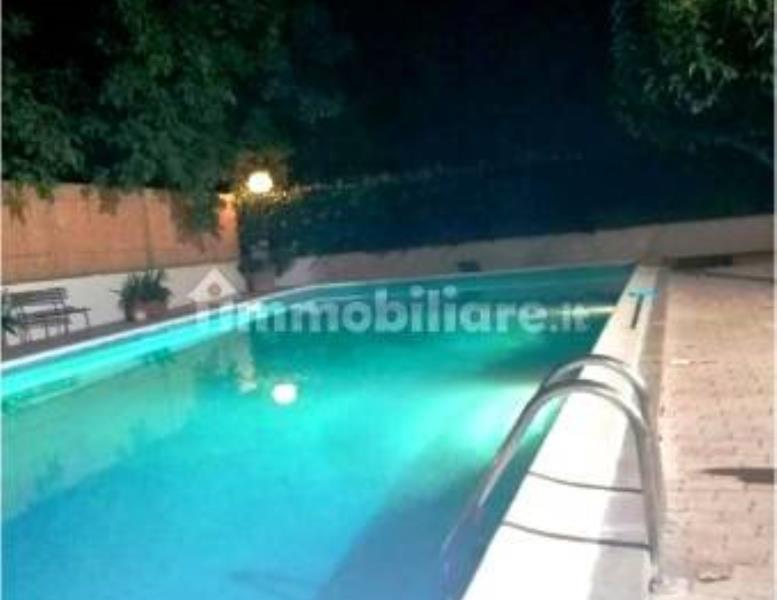 casa indipendente in vendita a Grottaferrata