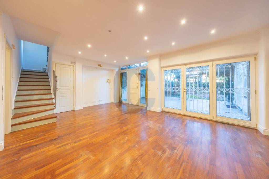 casa indipendente in vendita a Grottaferrata