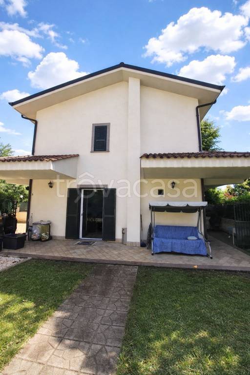 casa indipendente in vendita a Grottaferrata