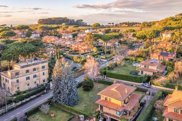 casa indipendente in vendita a Grottaferrata