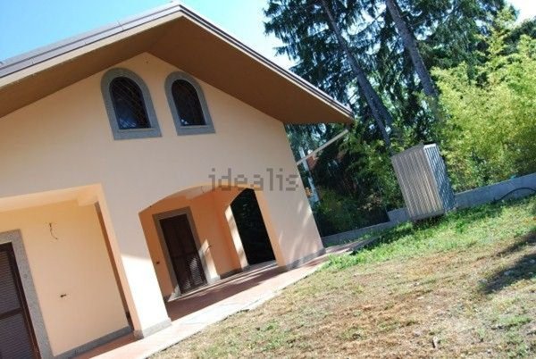 casa indipendente in vendita a Grottaferrata