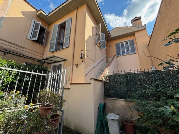 appartamento in vendita a Grottaferrata