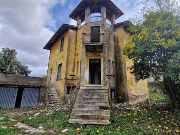 casa indipendente in vendita a Grottaferrata