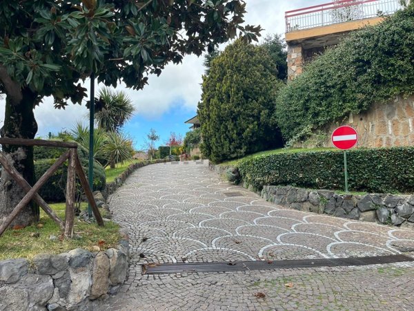 appartamento in vendita a Grottaferrata