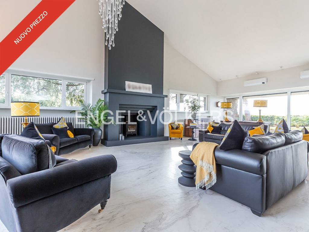 casa indipendente in vendita a Grottaferrata