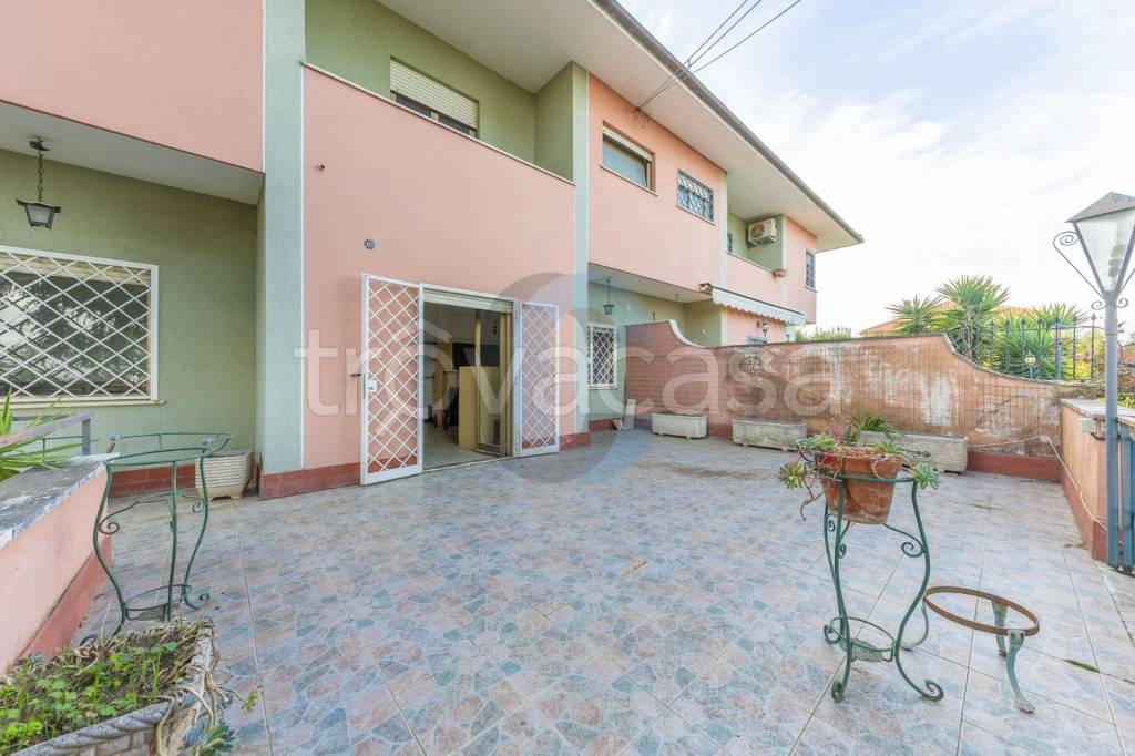 casa indipendente in vendita a Grottaferrata