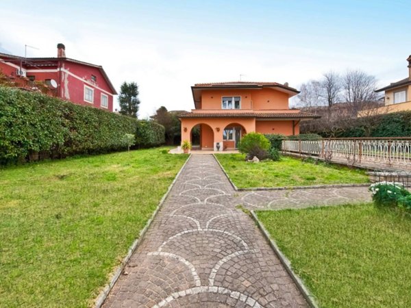 casa indipendente in vendita a Grottaferrata