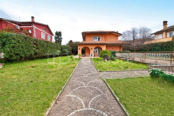 casa indipendente in vendita a Grottaferrata