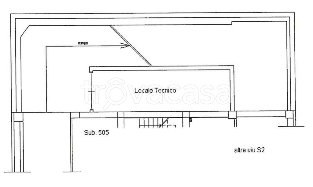 locale di sgombero in vendita a Grottaferrata
