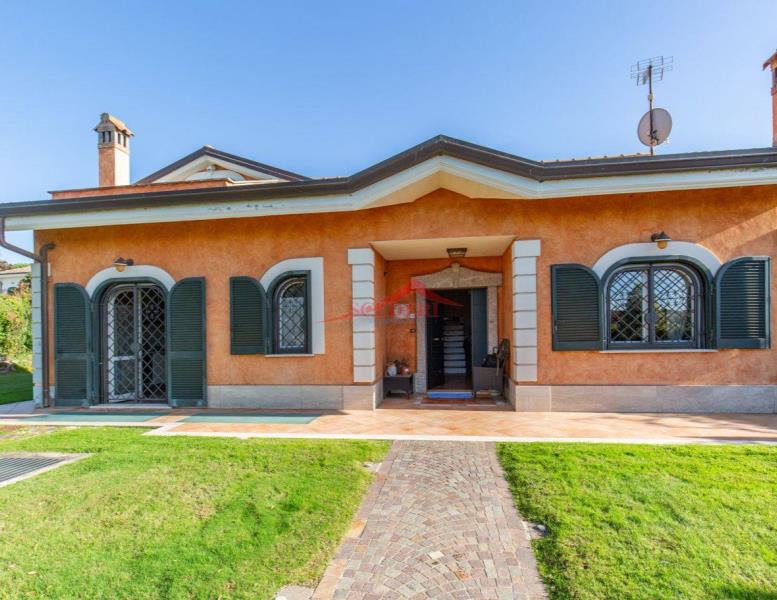 casa indipendente in vendita a Grottaferrata