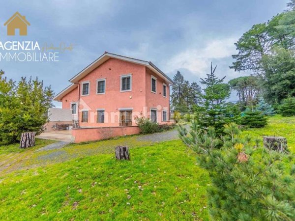 casa indipendente in vendita a Grottaferrata
