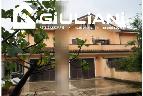 casa indipendente in vendita a Grottaferrata