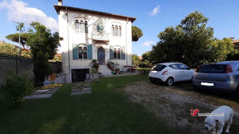 casa indipendente in vendita a Grottaferrata