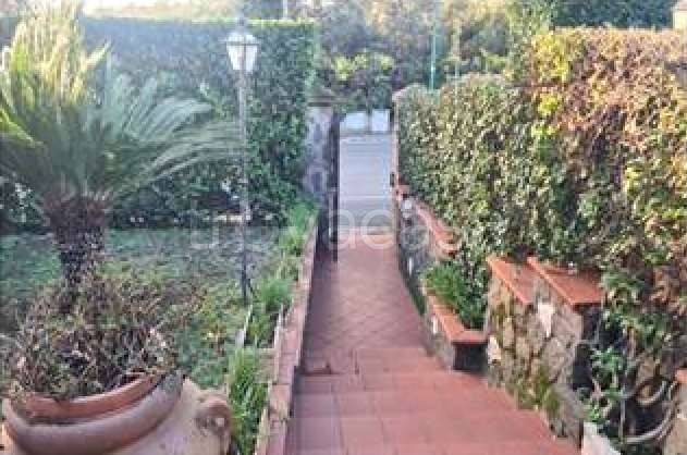 casa indipendente in vendita a Grottaferrata