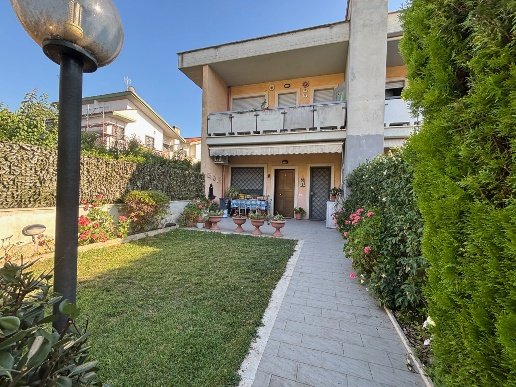 appartamento in vendita a Grottaferrata