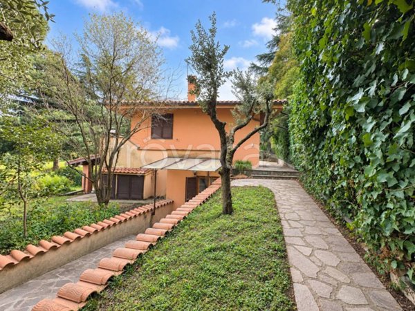 casa indipendente in vendita a Grottaferrata