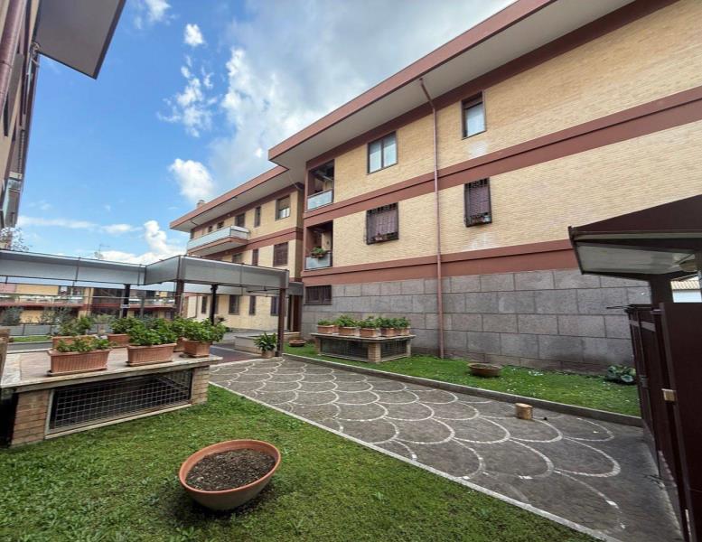 appartamento in vendita a Grottaferrata