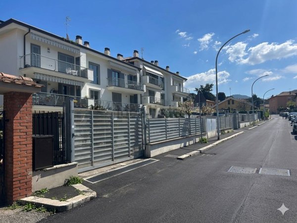 appartamento in vendita a Grottaferrata in zona Molara