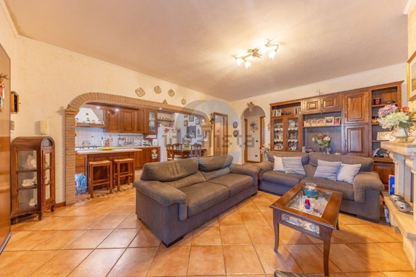 appartamento in vendita a Grottaferrata