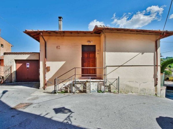 casa indipendente in vendita a Grottaferrata