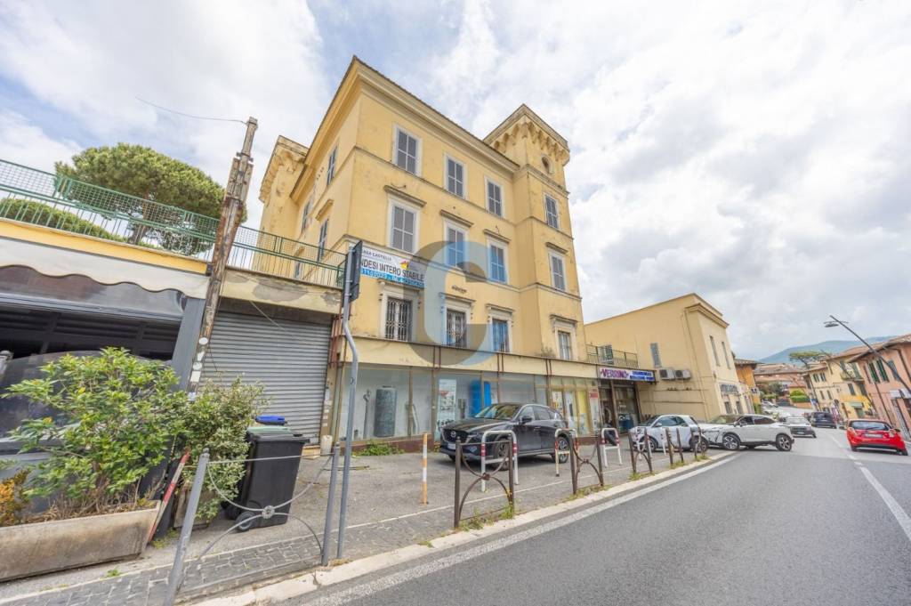 casa indipendente in vendita a Grottaferrata