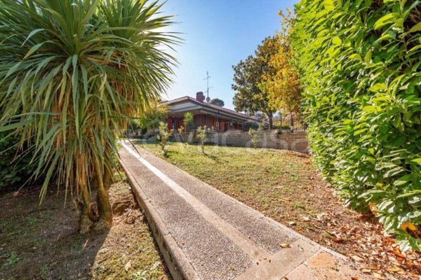 casa indipendente in vendita a Grottaferrata