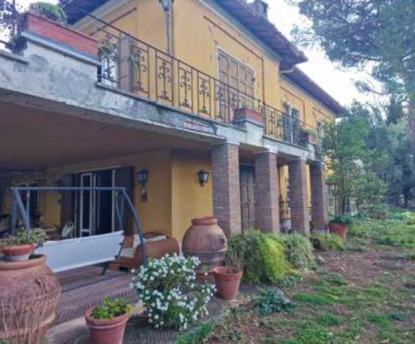 casa indipendente in vendita a Grottaferrata