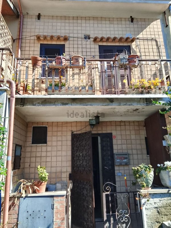 casa indipendente in vendita a Grottaferrata