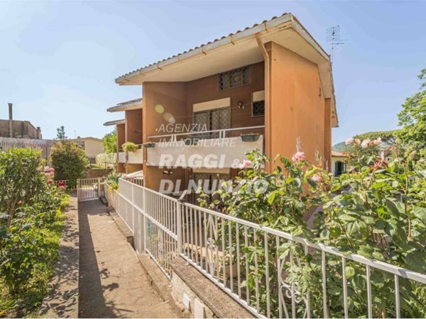 casa indipendente in vendita a Grottaferrata