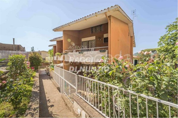 casa indipendente in vendita a Grottaferrata