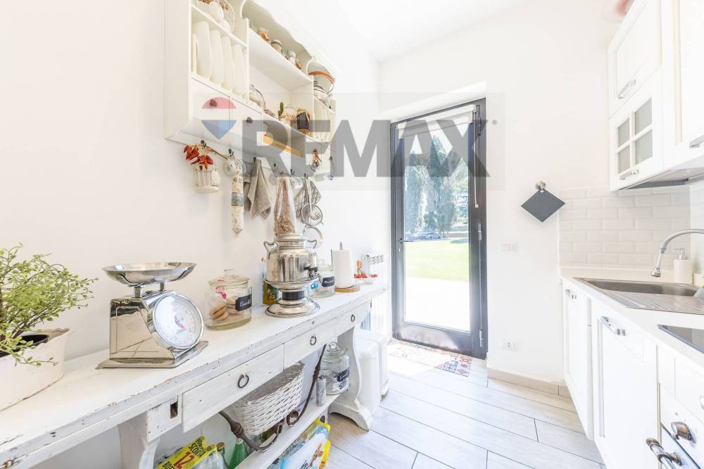 casa indipendente in vendita a Grottaferrata