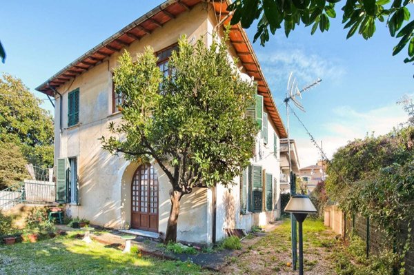casa indipendente in vendita a Grottaferrata
