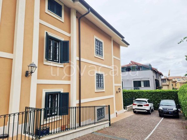 casa indipendente in vendita a Grottaferrata