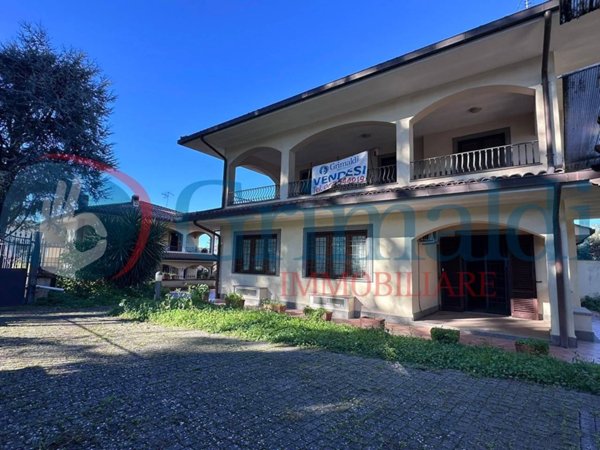 casa indipendente in vendita a Grottaferrata